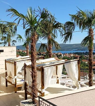Eden Apartments Tivat Ngoại thất bức ảnh