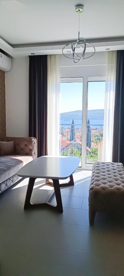 Eden Apartments Tivat Ngoại thất bức ảnh