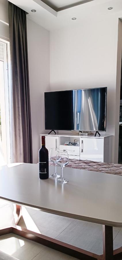 Eden Apartments Tivat Ngoại thất bức ảnh