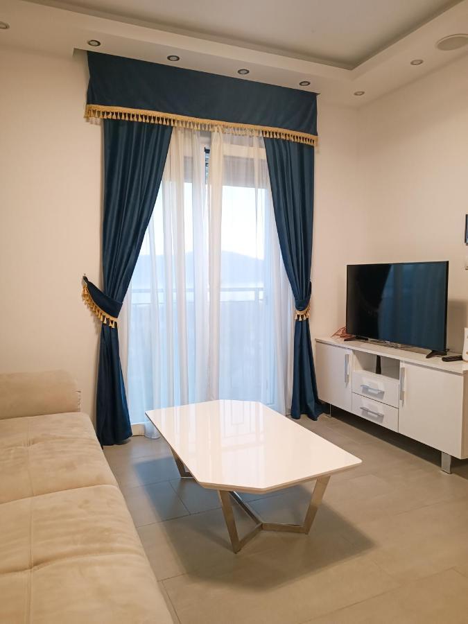 Eden Apartments Tivat Ngoại thất bức ảnh