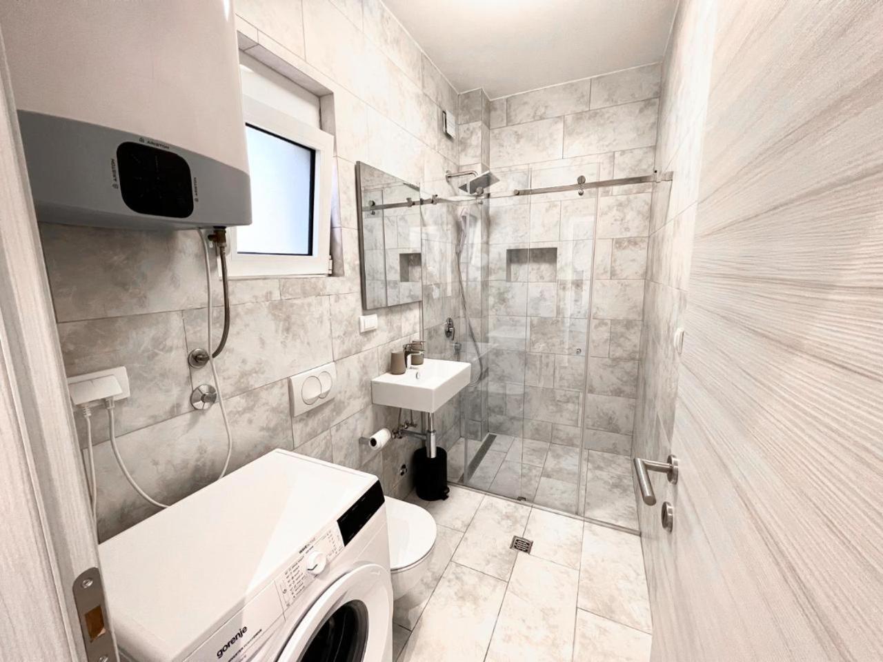 Eden Apartments Tivat Phòng bức ảnh
