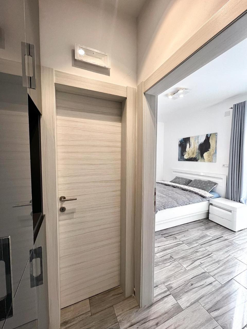 Eden Apartments Tivat Phòng bức ảnh