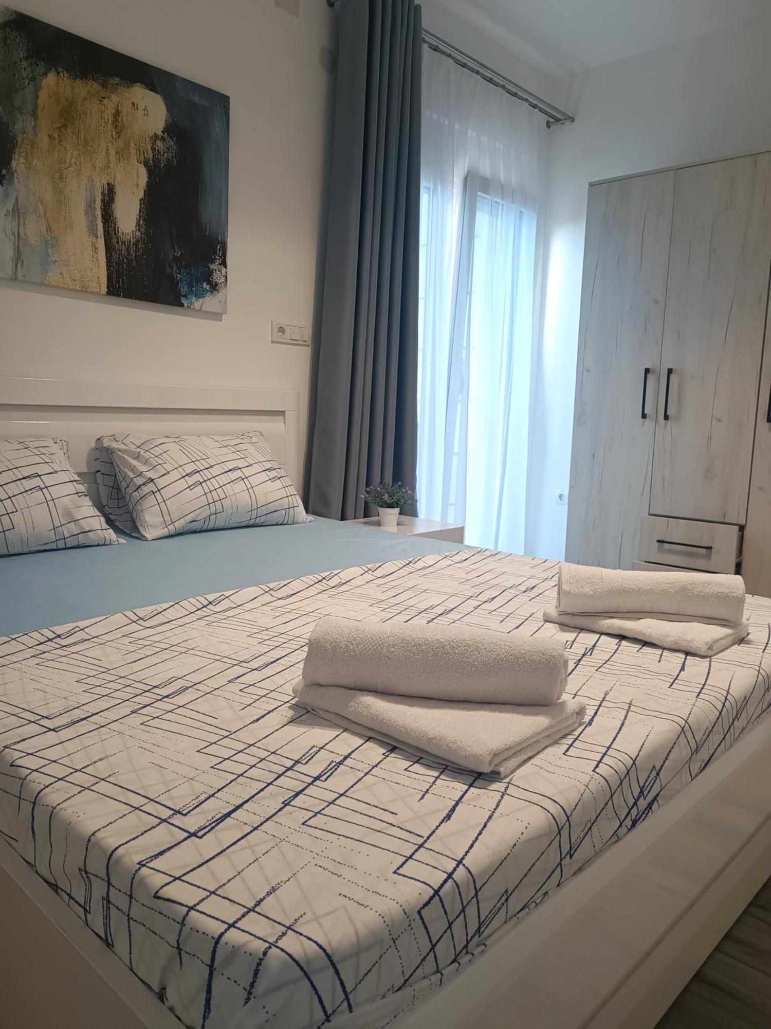 Eden Apartments Tivat Ngoại thất bức ảnh