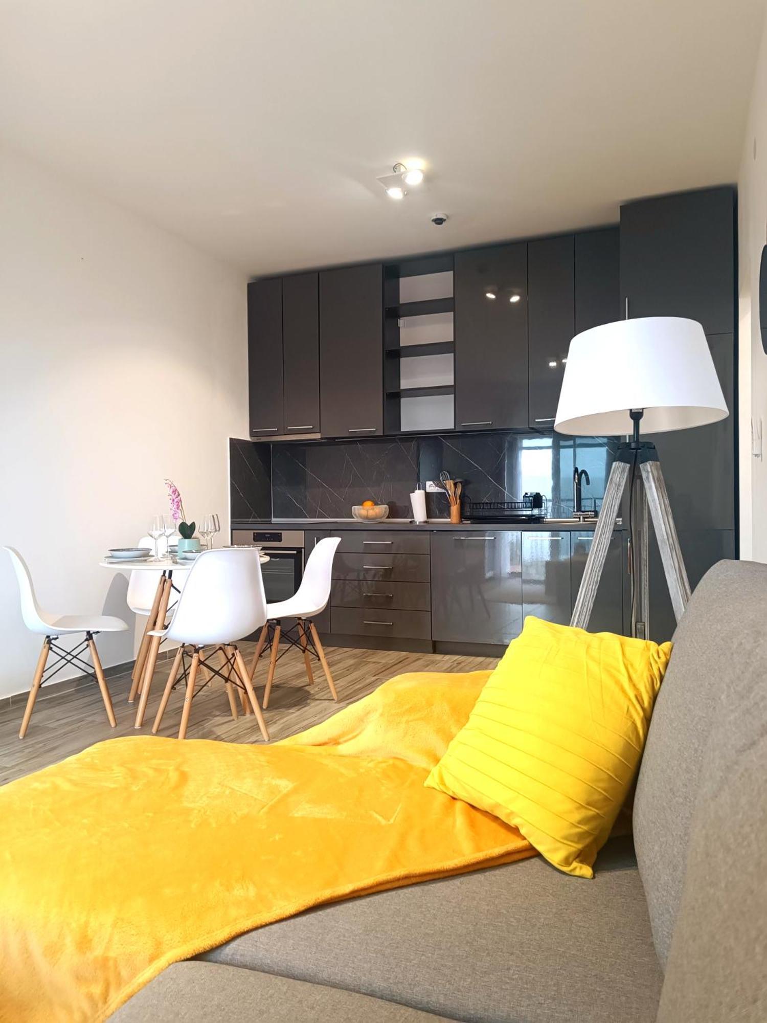 Eden Apartments Tivat Ngoại thất bức ảnh